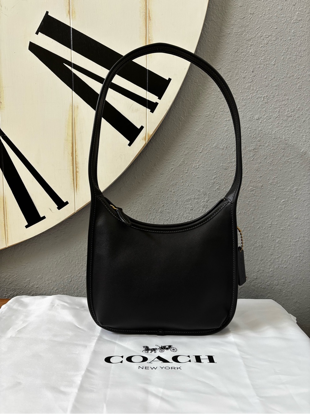 Coach Curve Zip Black Leather Shoulder Bag Ergo Re Edition